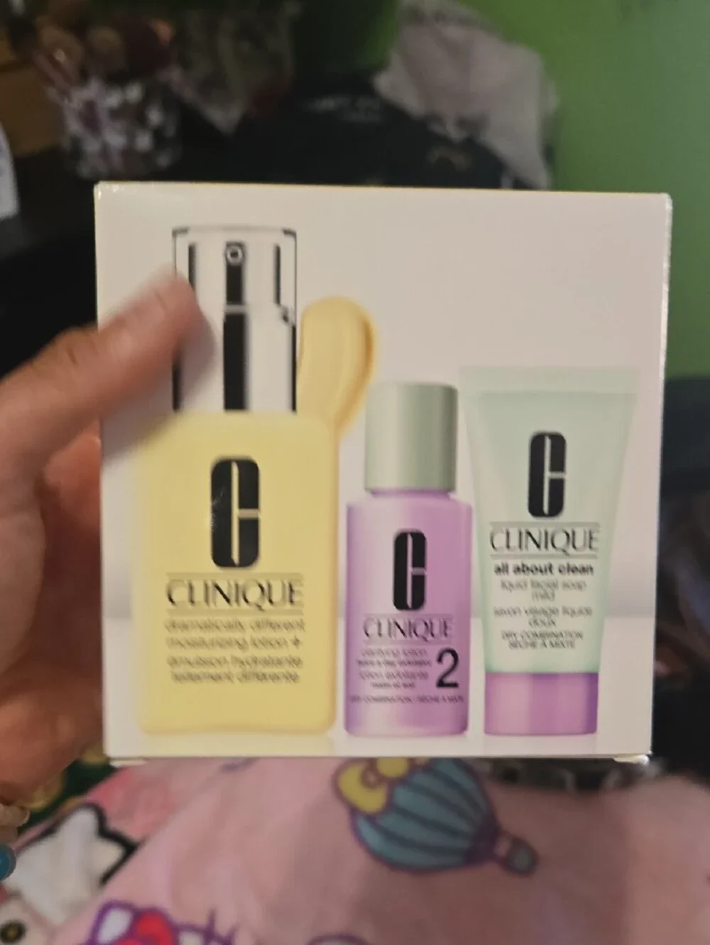 Clinique Trio Set in Yellow, Lavender, Mint